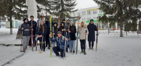 Лыжный пробег учащихся Большехаланской и Яблоновской школ, посвященный 80-летию со дня освобождения сел Большая Халань и Яблоново.